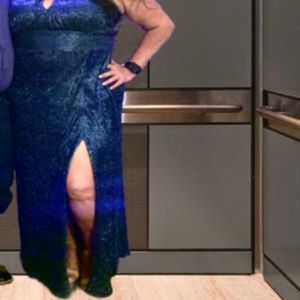 Gorgeous evening dress